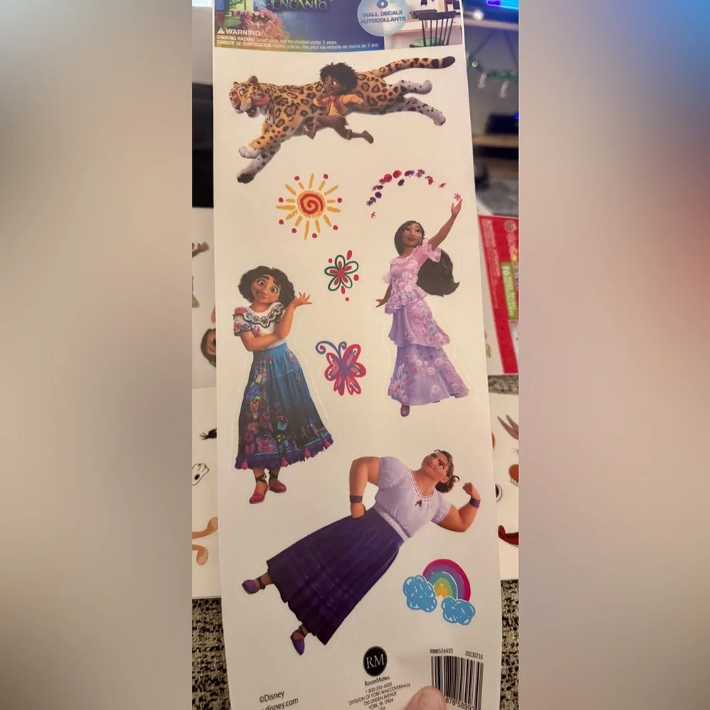 ⭐️⭐️$5 Kids Wall Decals CHOOSE‎ 1 Set (4 available)